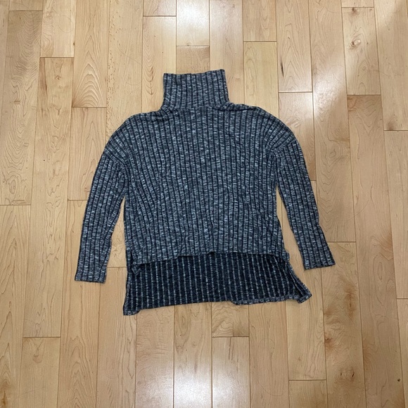 American Eagle Outfitters grey mockneck sweater M - Picture 3 of 5